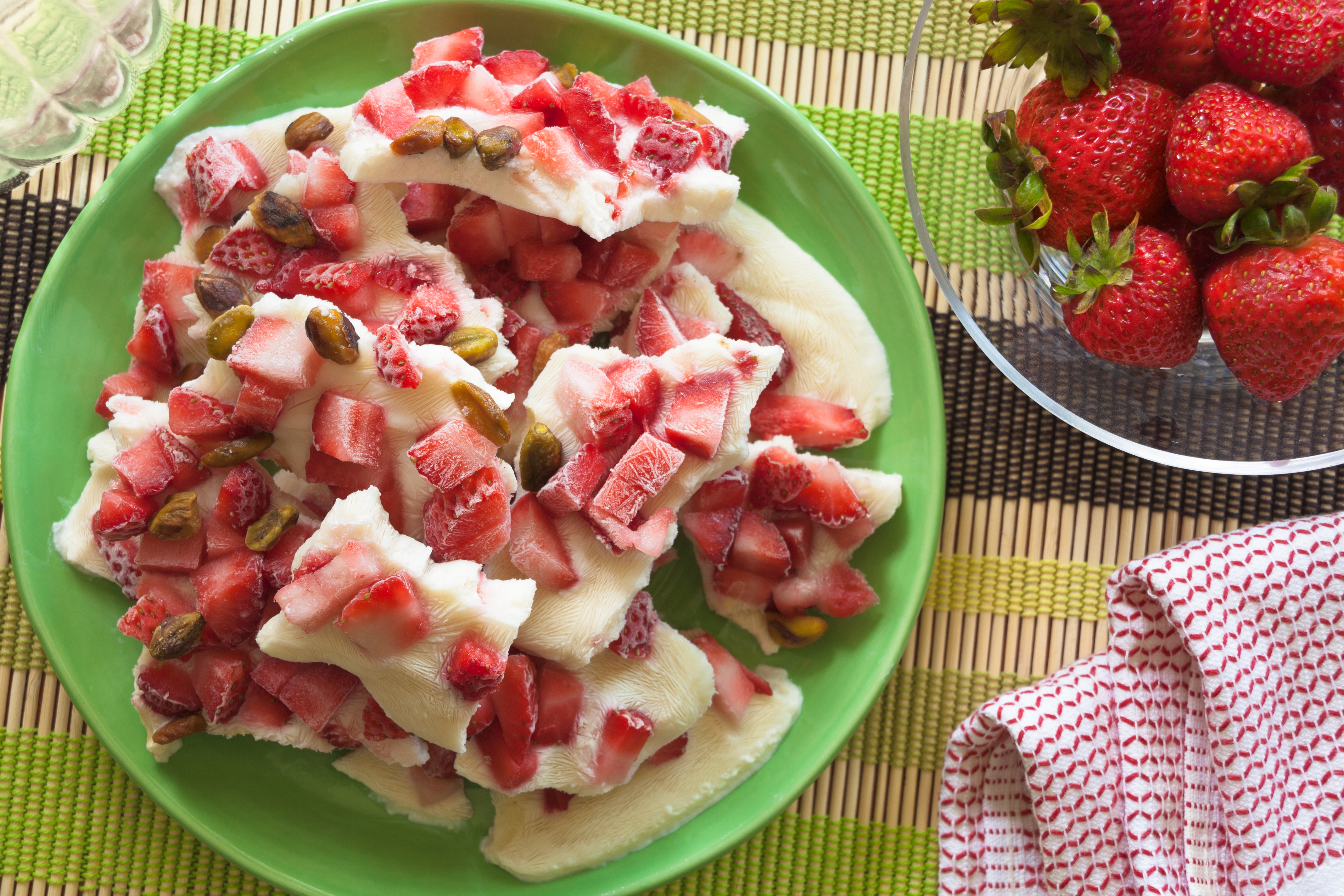 Frozen Yogurt Bark