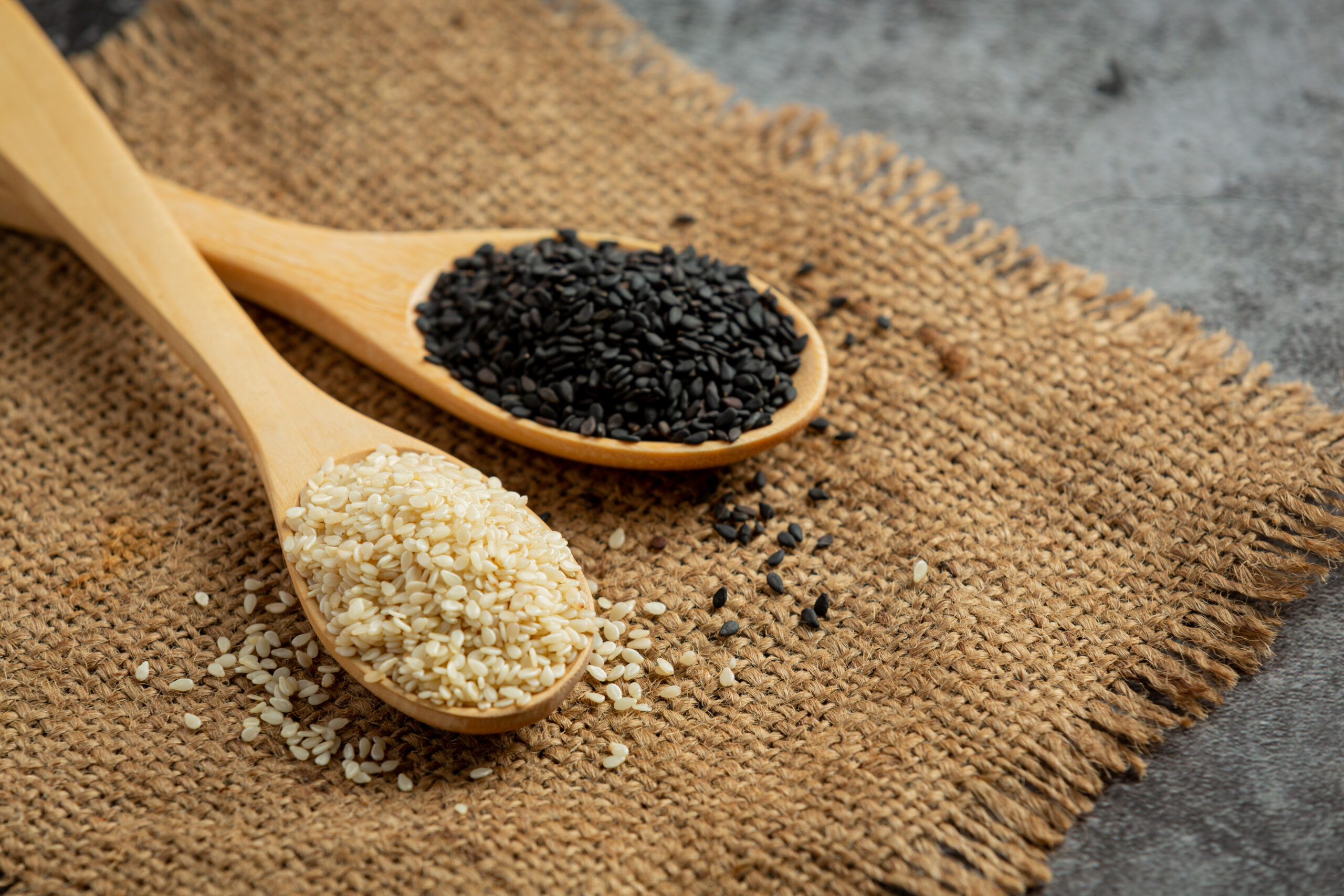 Sesame-Seeds
