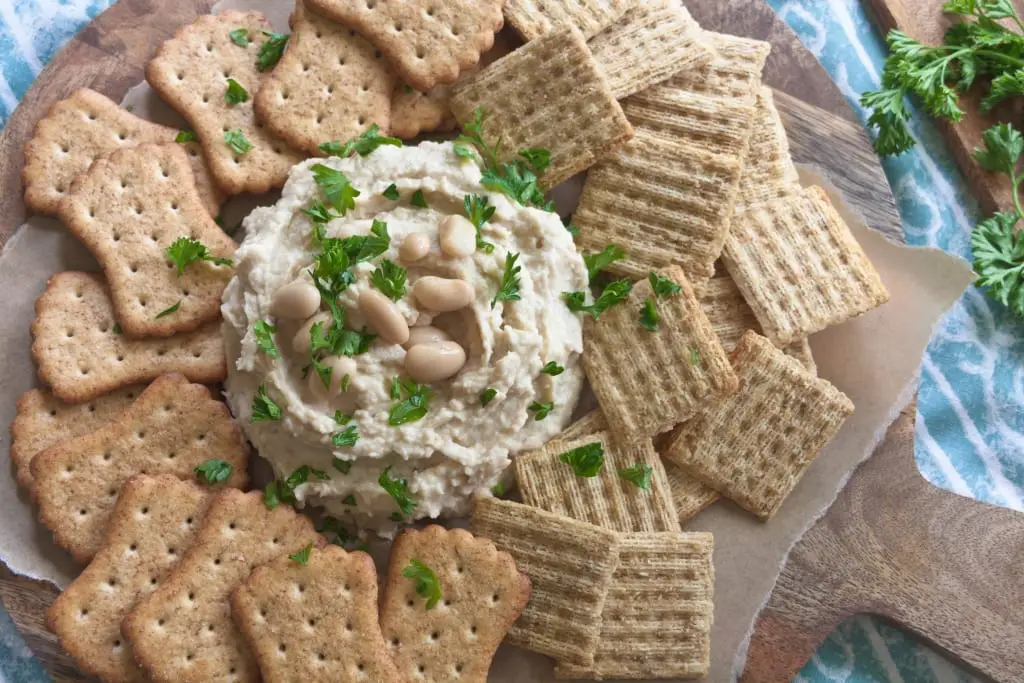 White Bean & Roasted Garlic Dip