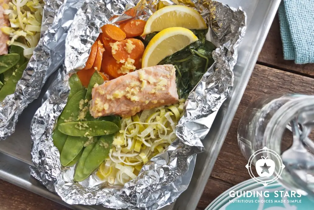 Oven-baked Salmon With Snow Peas